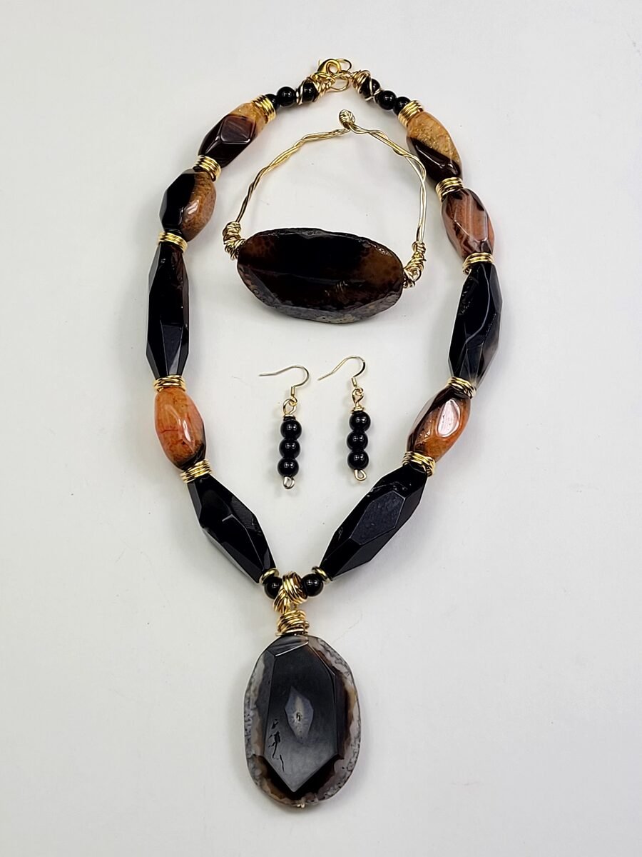 Tigereye and black agate beaded necklace.